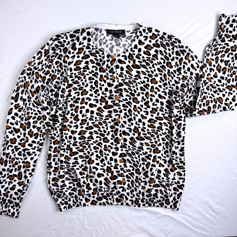 Ava Paige Womens XL Leopard Print Cardigan Button Front Crew Neck Rayon Blend